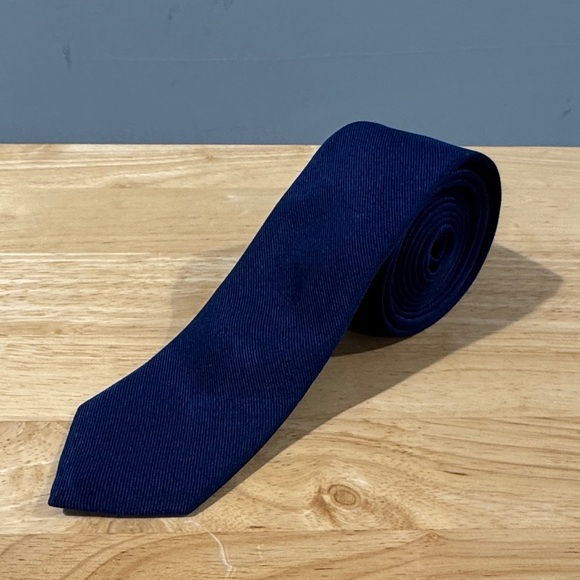 The Tie Bar Deep Blue Men's Tie - Picture 1 of 5